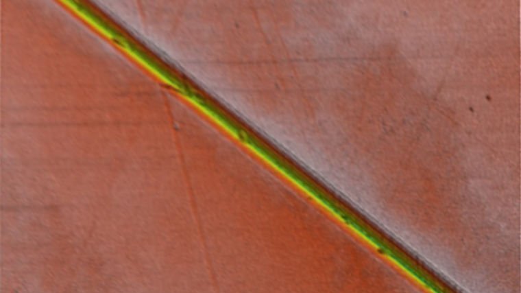 Laser scanning microscopy image of a wear groove